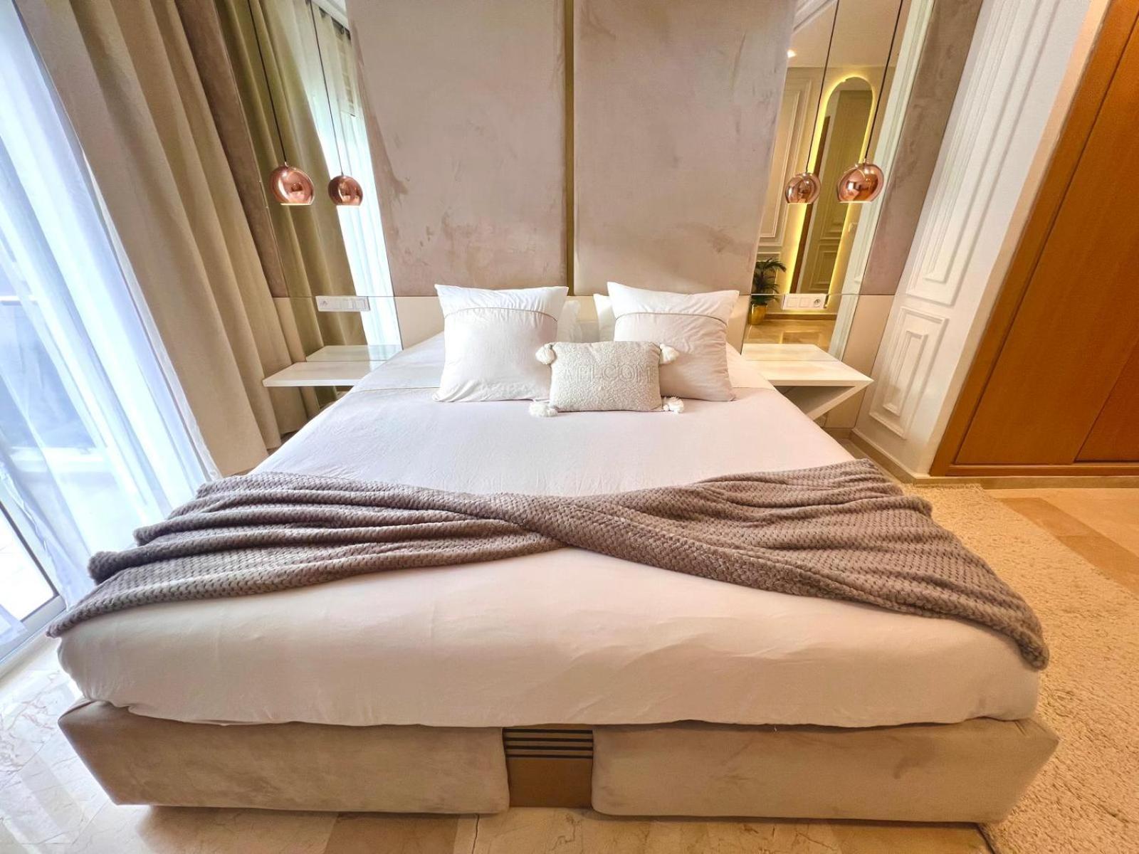 Luxueux Casa Nearshore * Casa Blanca